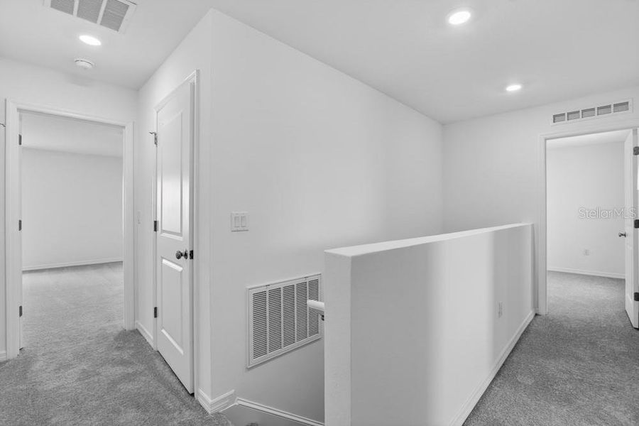 Spacious, unfurnished interior of a new home in Waterstone, Groveland (Image 25).