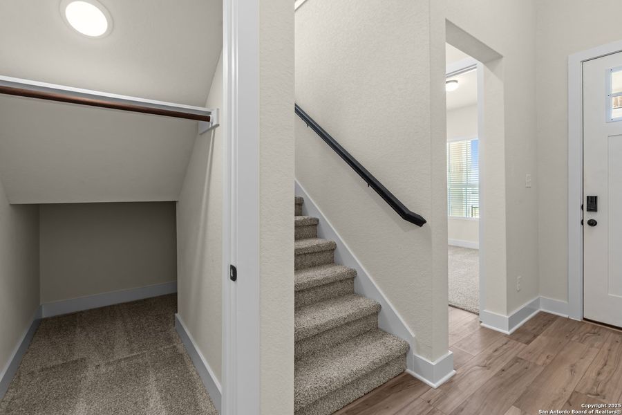 Image 42 of a home in Hunters Ranch.