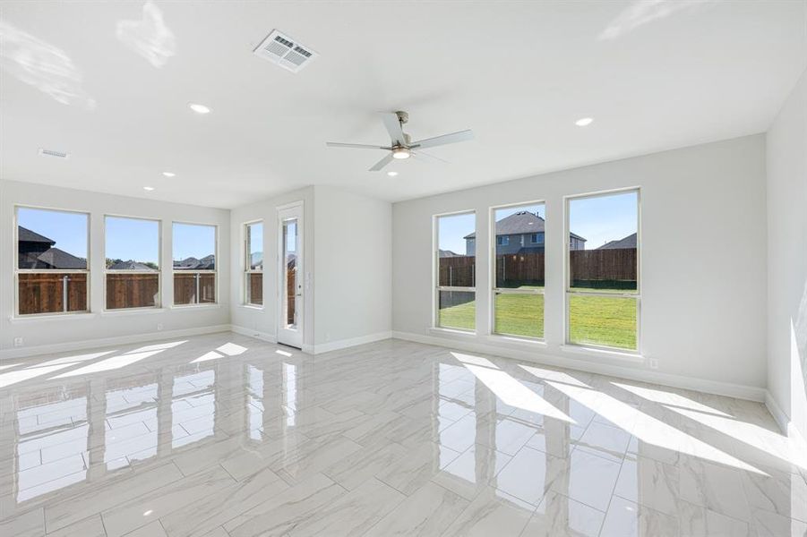 Image 40 of a home in Hampton Park.