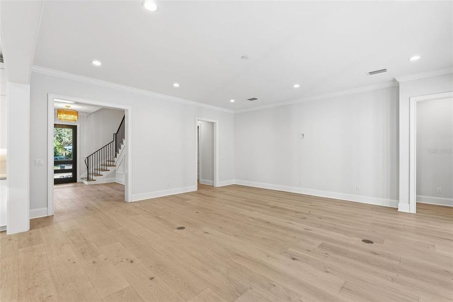 Spacious, unfurnished interior of a new home in , St. Petersburg (Image 89). Spacious, unfurnished interior of a new home in , St. Petersburg (Image 89).