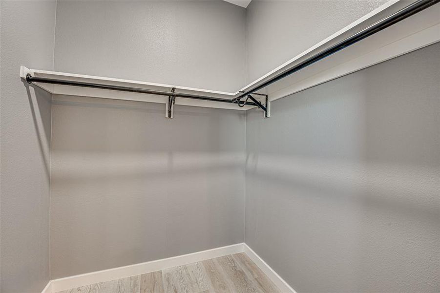 Spacious, unfurnished interior of a new home in , Rice (Image 12).