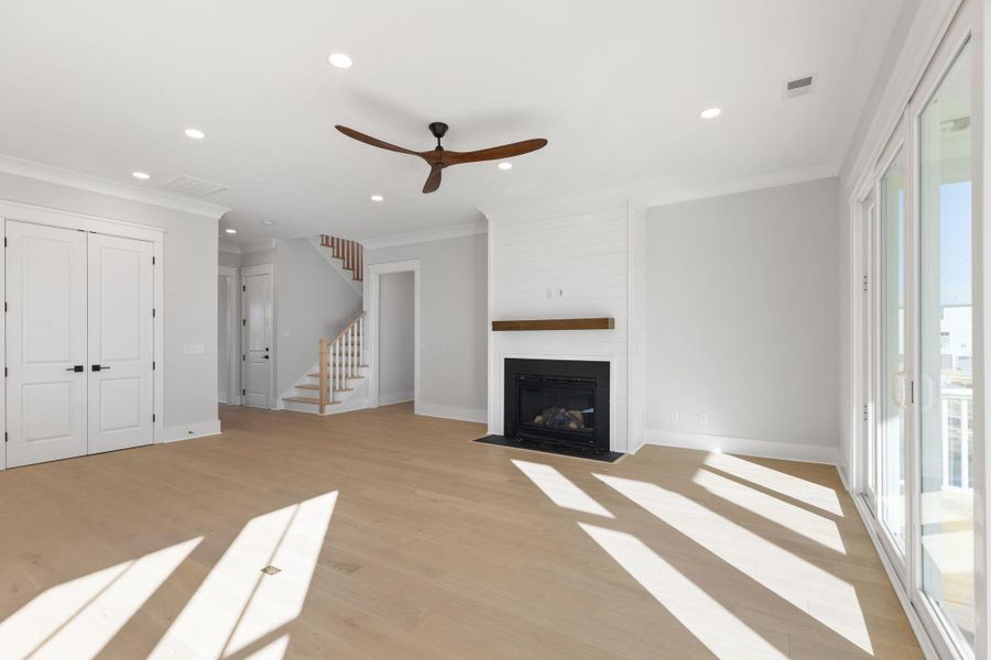 Spacious, unfurnished interior of a new home in Rivercroft, Awendaw (Image 21).
