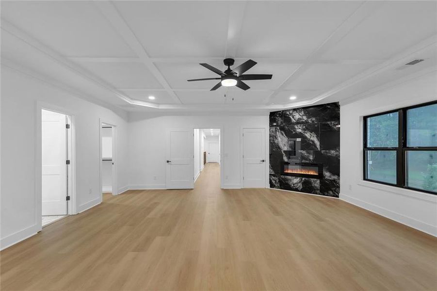Spacious, unfurnished interior of a new home in , Snellville (Image 68). Spacious, unfurnished interior of a new home in , Snellville (Image 68).