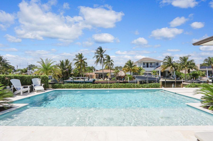 Community amenities in , Jupiter (Image 33).