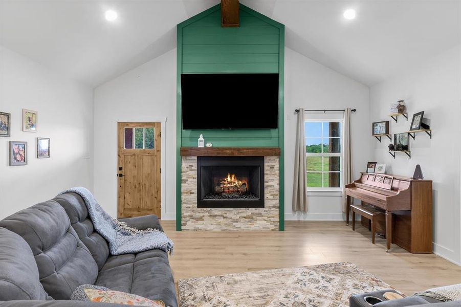 Furnished interior view inside a new home in , Ben Wheeler (Image 25).