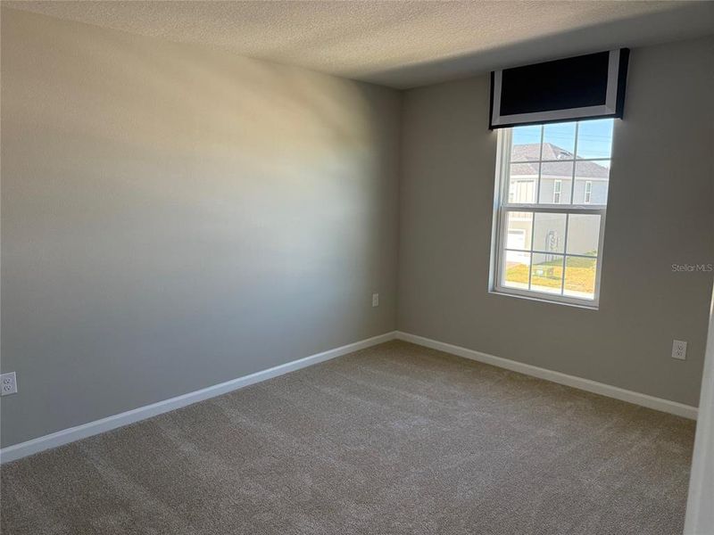 Spacious, unfurnished interior of a new home in , Lady Lake (Image 9).