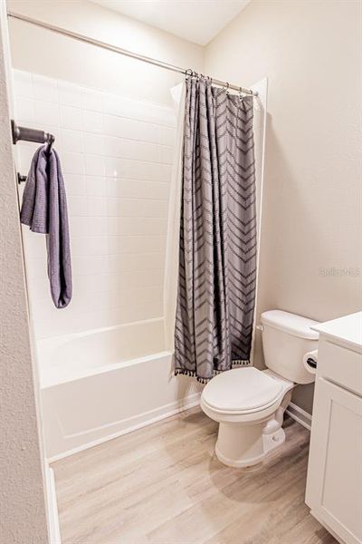 Furnished interior view inside a new home in Seasons at Lakeside Forest, Tavares (Image 9).