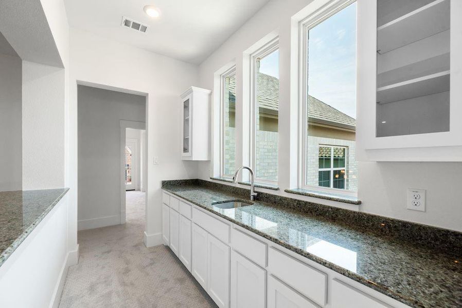 Furnished interior view inside a new home in Silverleaf Estates in Frisco, Frisco (Image 28).