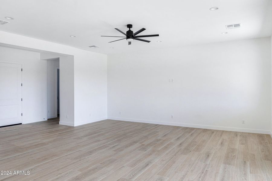 2459 W Marita St-12 2459 W Marita St-12