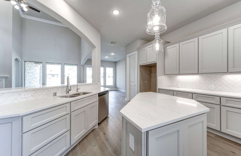 Furnished interior view inside a new home in Artavia 70′, Conroe (Image 6).