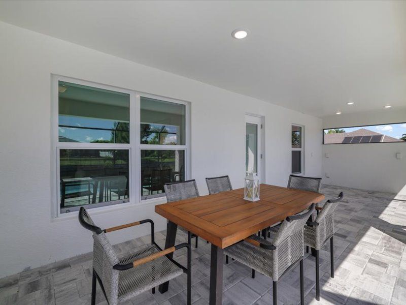 Representative furnished interior of a home built from the The Paradise Cove II by Sunlife Homes LLC in Cape Coral, Cape Coral (Image 36).