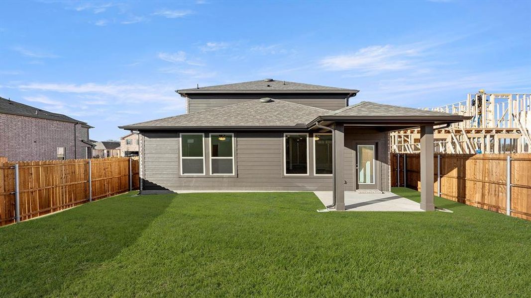 26. 2925 Kimberwick - Back