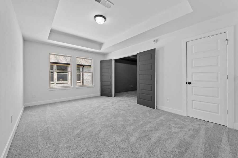 Representative image. Features, specifications, selections and colors may vary. Representative image. Features, specifications, selections and colors may vary.