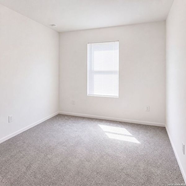 Spacious, unfurnished interior of a new home in Landon Ridge, San Antonio (Image 15).