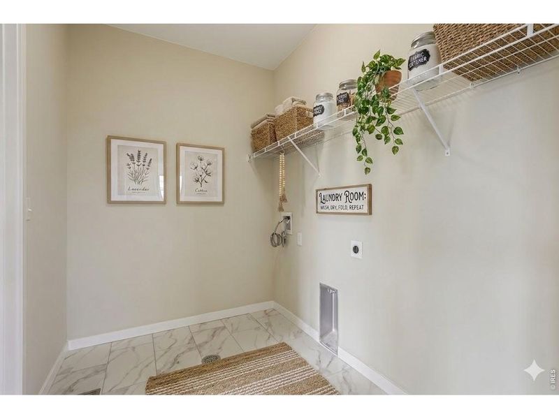 Spacious, unfurnished interior of a new home in Northfield, Fort Collins (Image 16).