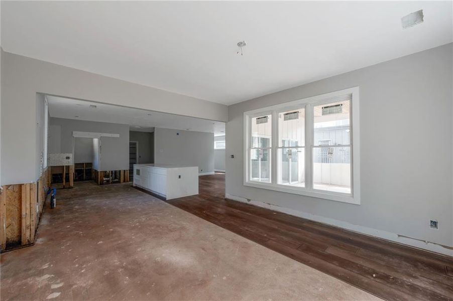 Image 21 of a home in .