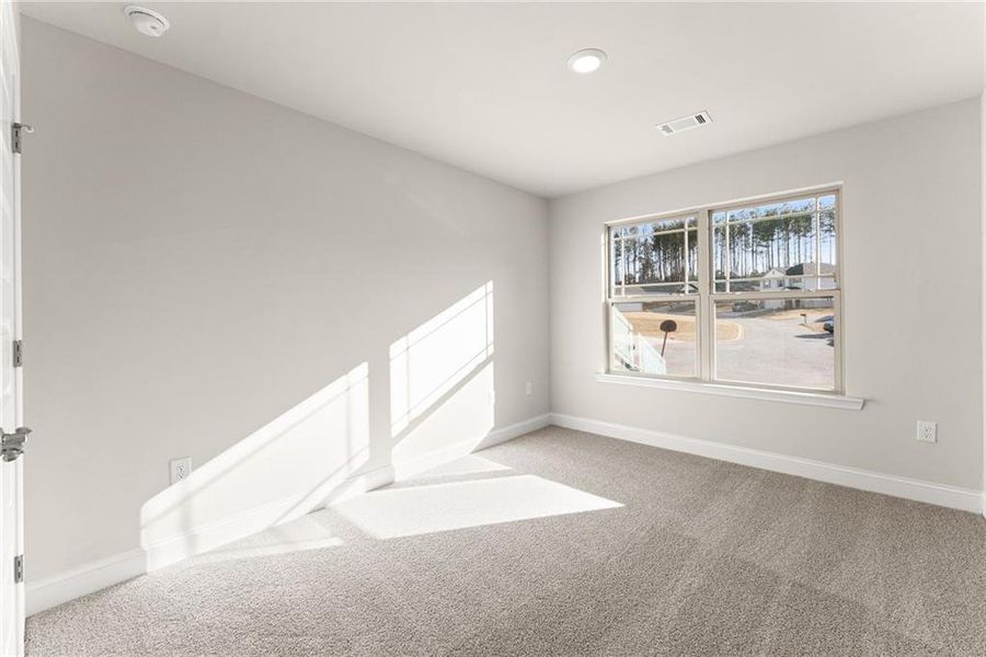 Spacious, unfurnished interior of a new home in Magnolia Villas, Cornelia (Image 34).