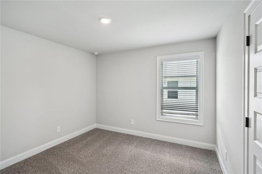 Spacious, unfurnished interior of a new home in Martin Springs - Estate Series, Lawrenceville (Image 29).