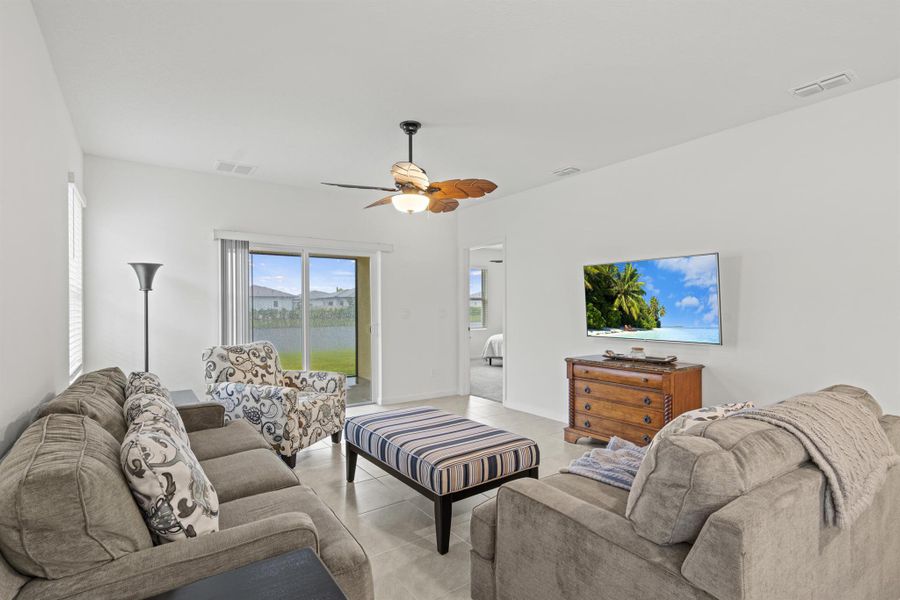 Furnished interior view inside a new home in , Port St. Lucie (Image 24).