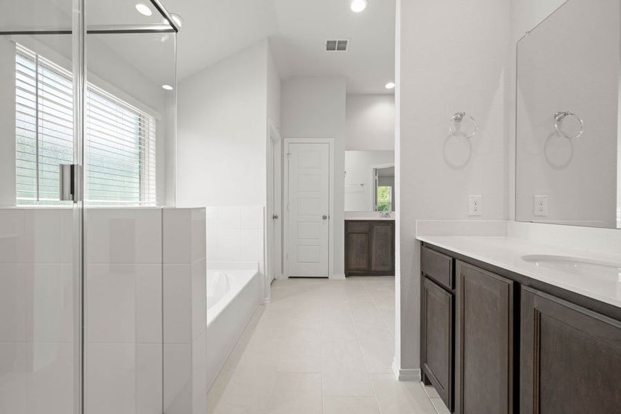 Front exterior of a new home in Mountain Valley, Burleson, TX, highlighting curb appeal (Image 23).