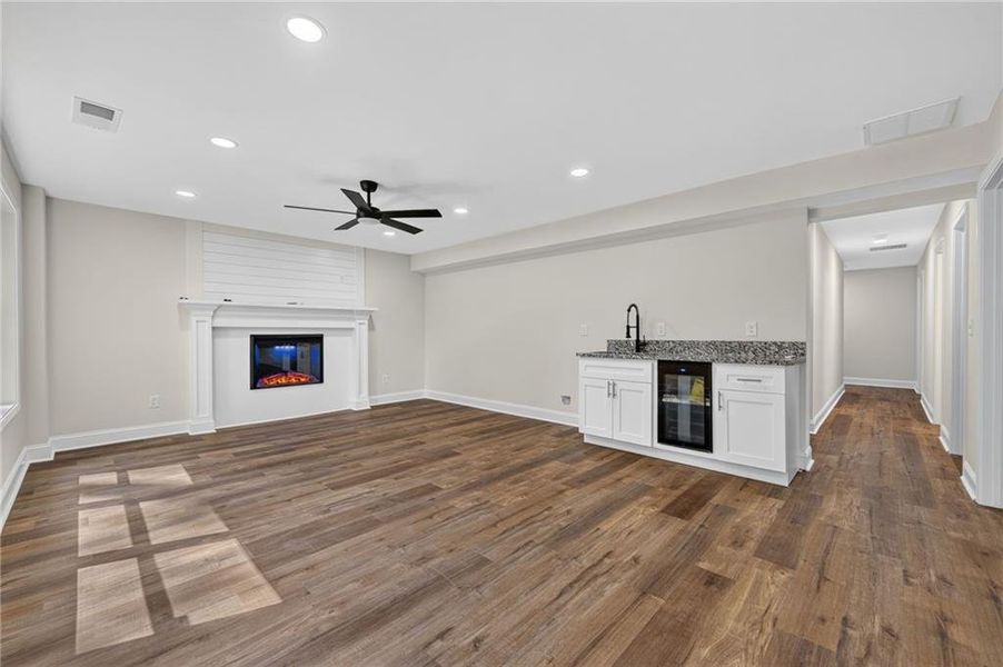 Spacious, unfurnished interior of a new home in , Decatur (Image 41).