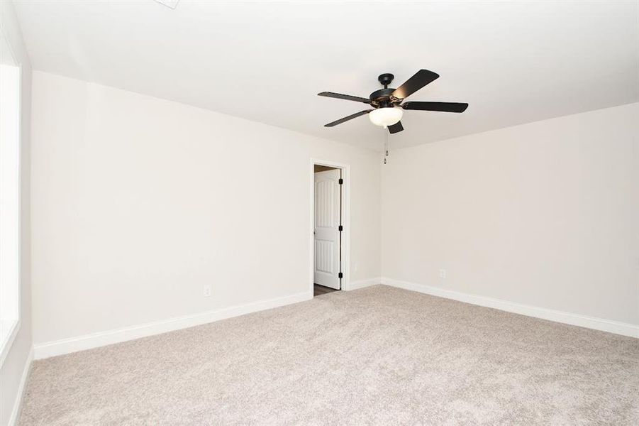 Spacious, unfurnished interior of a new home in , Dallas (Image 51).