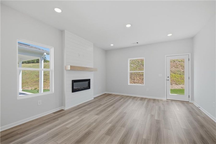 Spacious, unfurnished interior of a new home in The Bluffs, Canton (Image 13).