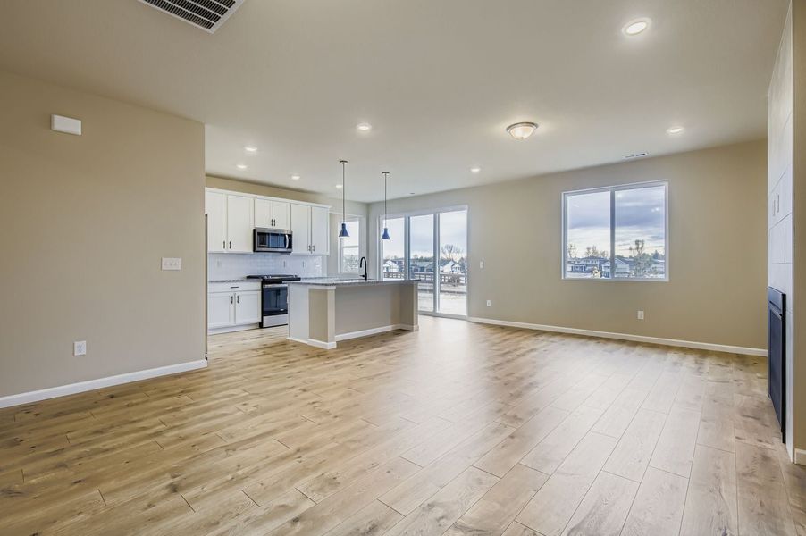 1821 Cord Grass Drive, Fort Collins, CO. - Slide 7 1821 Cord Grass Drive, Fort Collins, CO. - Slide 7