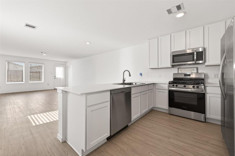 Furnished interior view inside a new home in Anniston, Katy (Image 13).