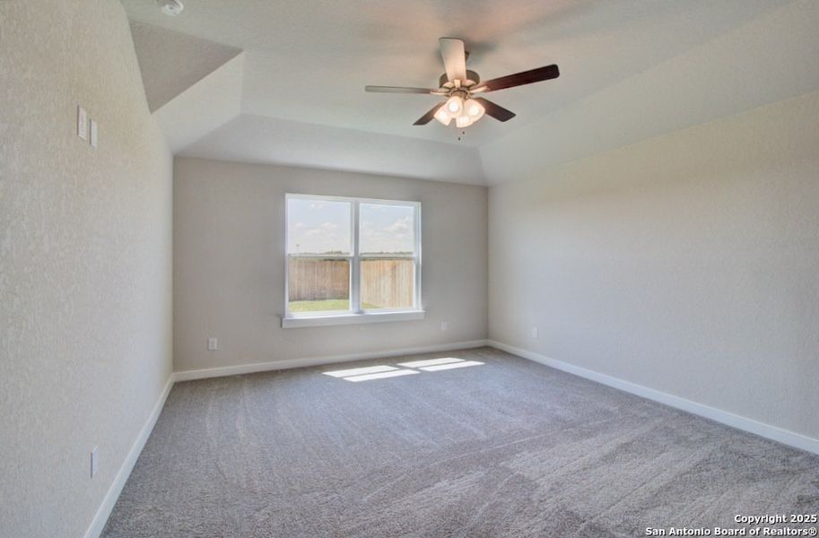 Spacious, unfurnished interior of a new home in Westridge - Landmark, San Antonio (Image 17).