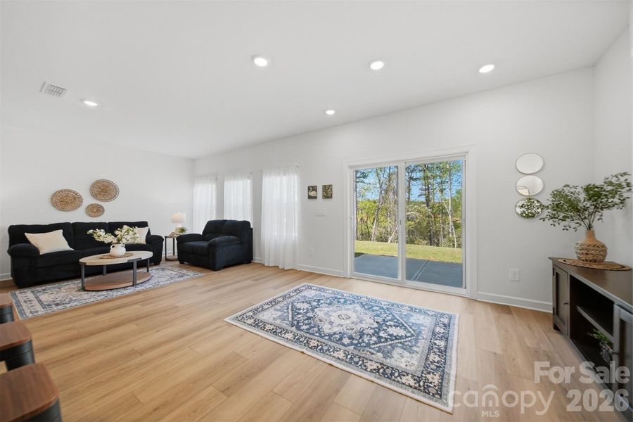 Furnished interior view inside a new home in Buffalo Ridge, Newton (Image 8).