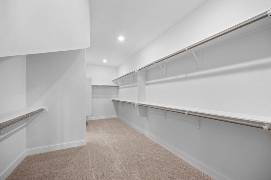 Spacious, unfurnished interior of a new home in Nolina, Georgetown (Image 18).