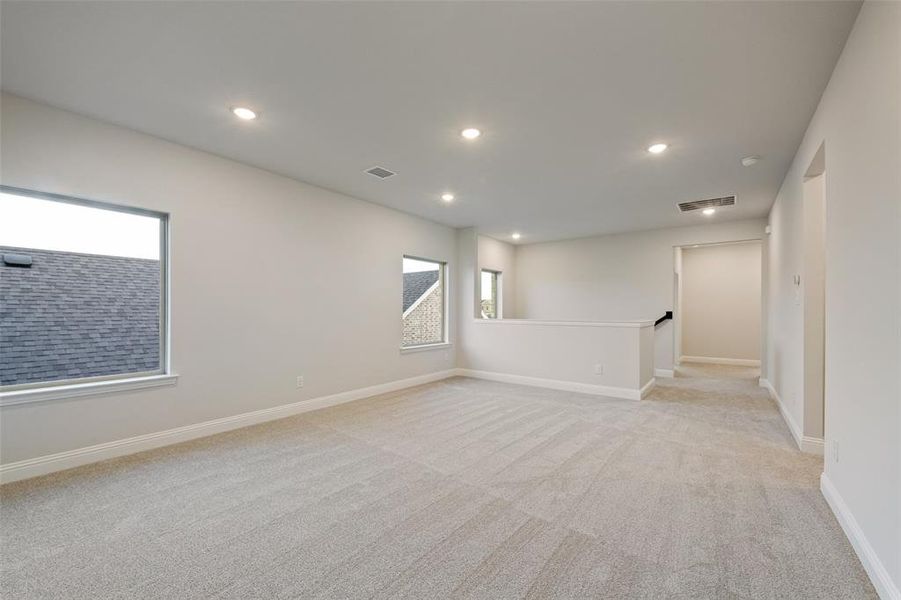 Spacious, unfurnished interior of a new home in Arbors at Legacy Hills, Celina (Image 15). Spacious, unfurnished interior of a new home in Arbors at Legacy Hills, Celina (Image 15).