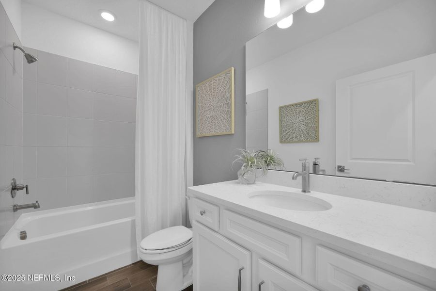 Furnished interior view inside a new home in Murray Farms, Middleburg (Image 10).