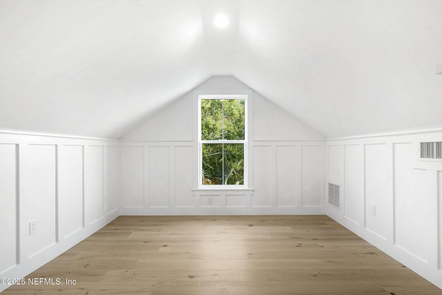 Spacious, unfurnished interior of a new home in , St. Augustine (Image 39).