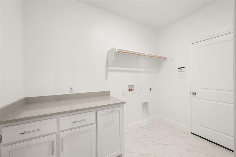 109 Golden Jackal- Utility-1 109 Golden Jackal- Utility-1