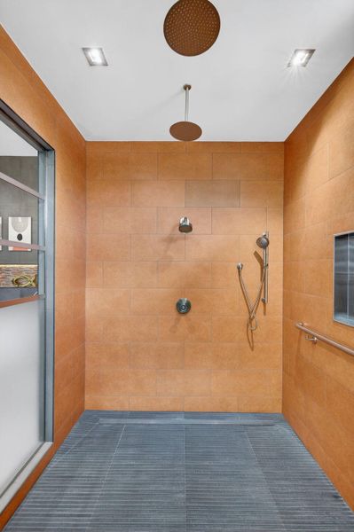 50-web-or-mls-699A1997