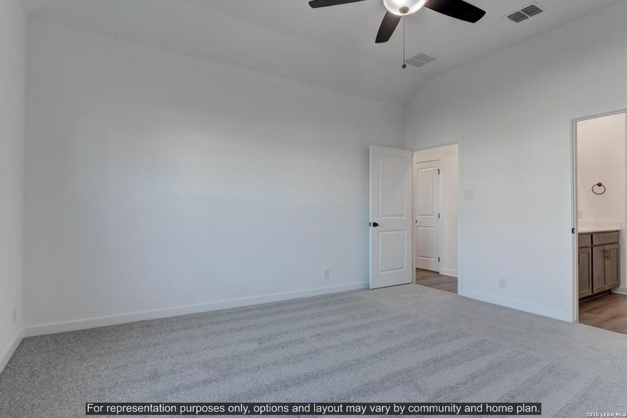 Spacious, unfurnished interior of a new home in Cordova Trails, Seguin (Image 8).