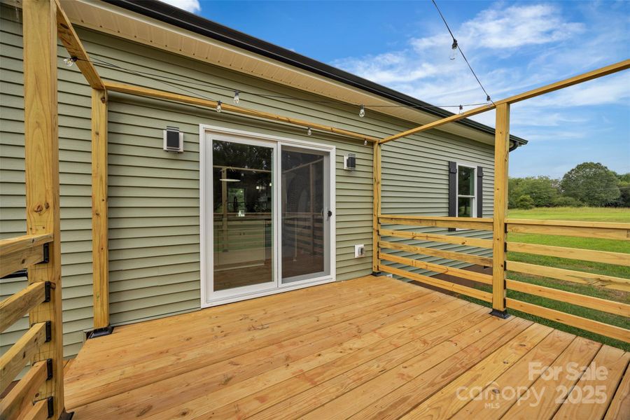 Front exterior of a new home in , Statesville, NC, highlighting curb appeal (Image 25).