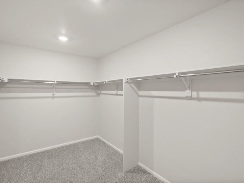 Spacious, unfurnished interior of a new home in Buffalo Highlands: The Canyon Collection, Commerce City (Image 18).