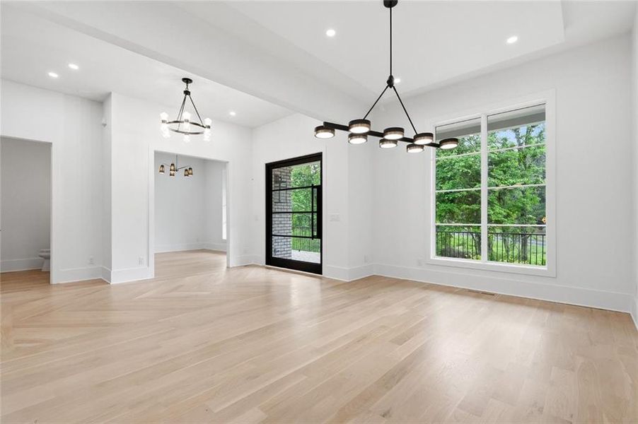 Spacious, unfurnished interior of a new home in , Alpharetta (Image 14). Spacious, unfurnished interior of a new home in , Alpharetta (Image 14).