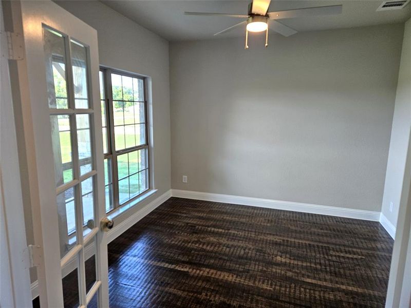 Spacious, unfurnished interior of a new home in , Howe (Image 10).
