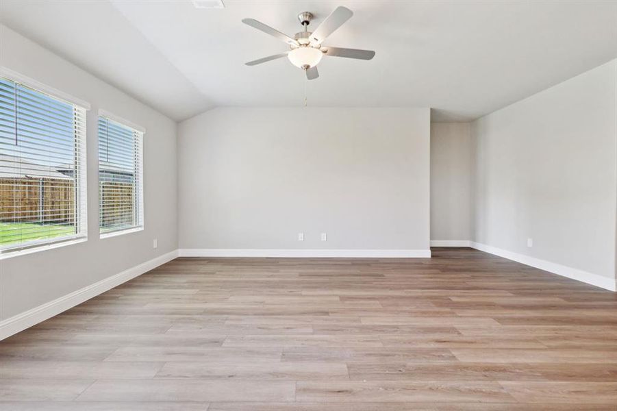 Photo is not of the actual home, but is an inspirational photo of builder’s model home and may depict options, furnishings, and/or decorator features that are not included.