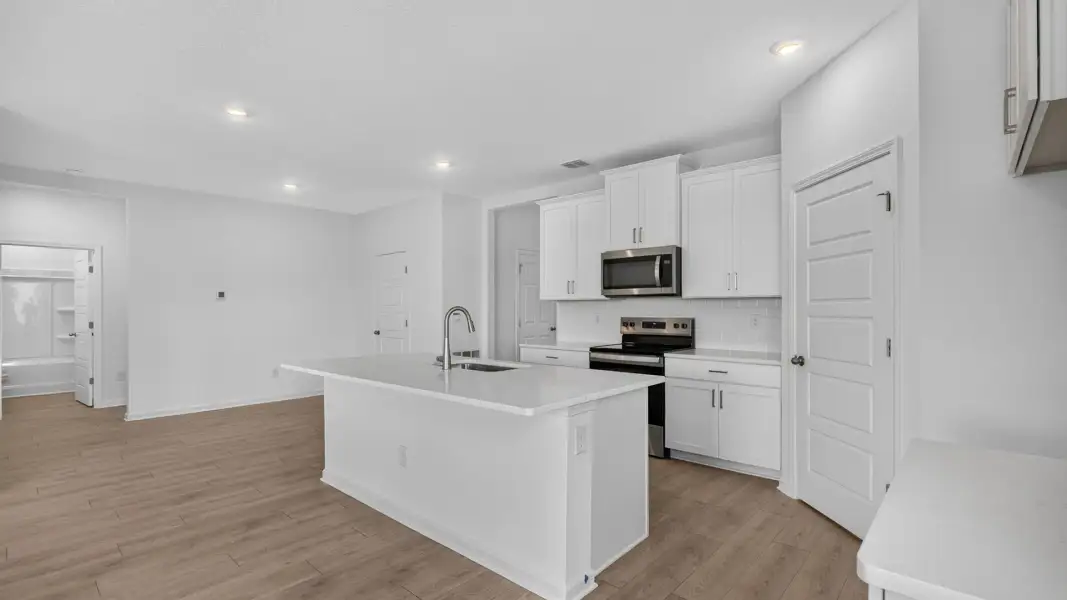 Furnished interior view inside a new home in Bridle Creek, Jacksonville (Image 5).