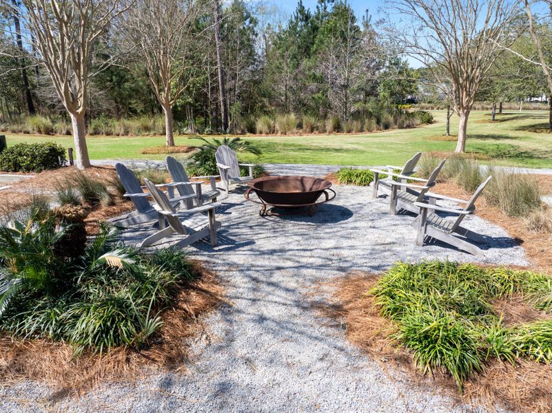 Community amenities in Sweetgrass at Summers Corner, Summerville (Image 51).