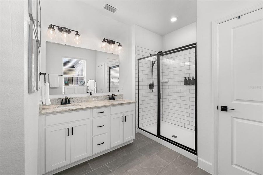 Furnished interior view inside a new home in , Clermont (Image 5).