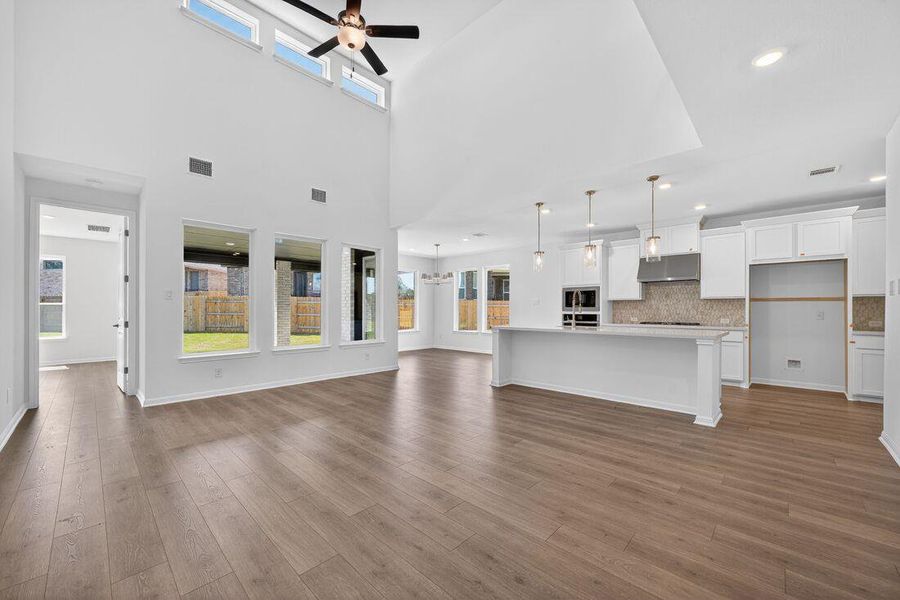 1000 Scenic Green Loop ~ Ready Now 1000 Scenic Green Loop ~ Ready Now