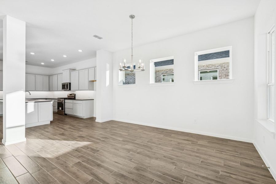 Spacious, unfurnished interior of a new home in Oakwood Estates, Waller (Image 29). Spacious, unfurnished interior of a new home in Oakwood Estates, Waller (Image 29).