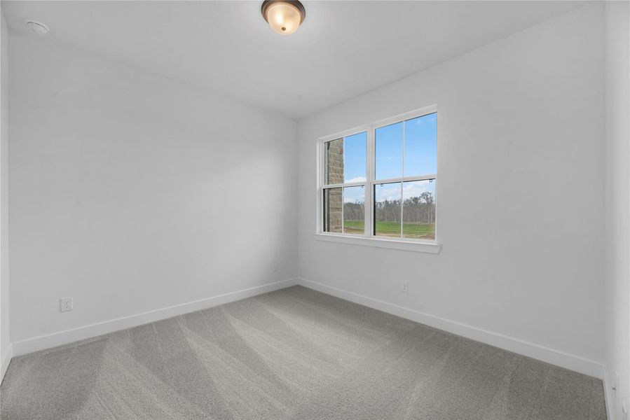 Spacious, unfurnished interior of a new home in Sienna, Missouri City (Image 19).