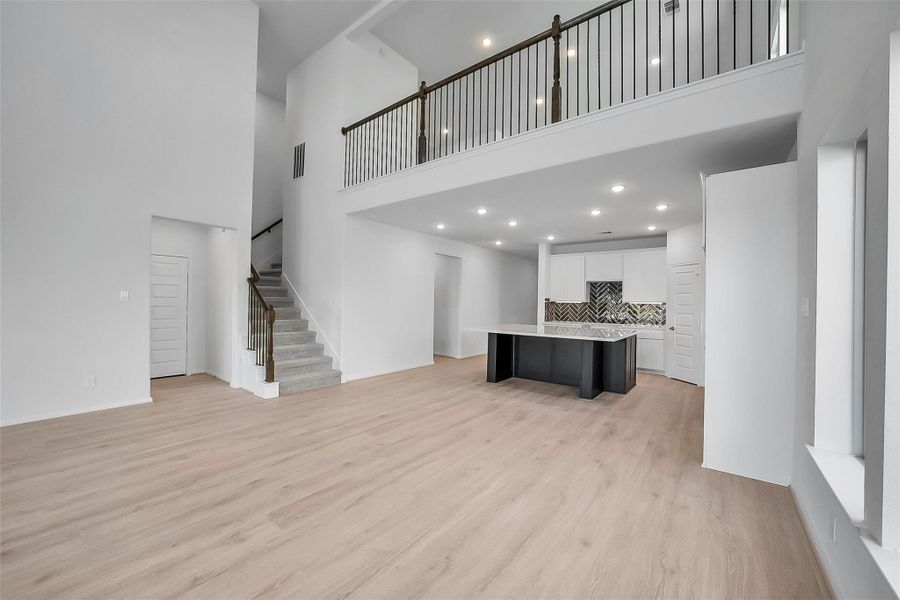 Spacious, unfurnished interior of a new home in Stone Creek Ranch, Hockley (Image 30).